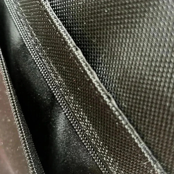 Dell Laptop Computer Bag 15X13X5 Padded Shoulder Strap Carry On Travel - Picture 6 of 16